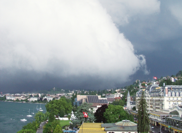 Un orage de grêle historique s’abat sur la Riviera et l’Eurotel